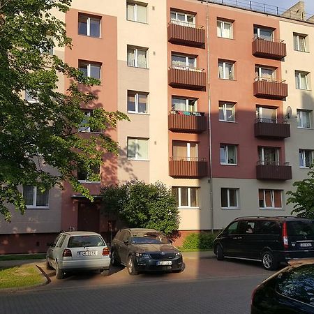 L.E.C. Travel Apartments Вентспілс Екстер'єр фото